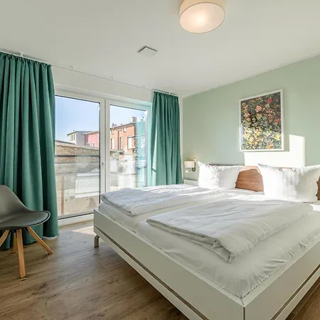 Wasserlilie - Stilvolle Mit Balkon Und Herzlich Willkommenen Vierbeinern דירה מאלצ'ו